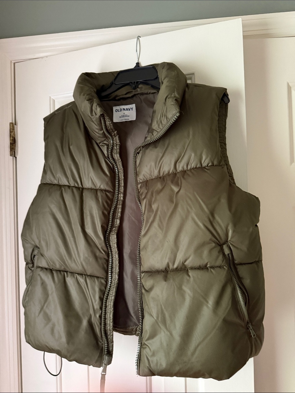 Old Navy Olive Quilted Puffer Vest